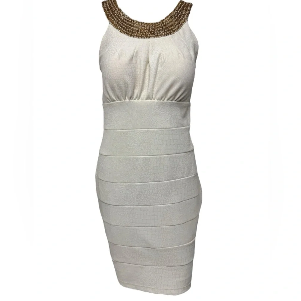 Cachet Gold Beaded Neckline Bodycon ivory Dress ‎ Sleeveless Size Small